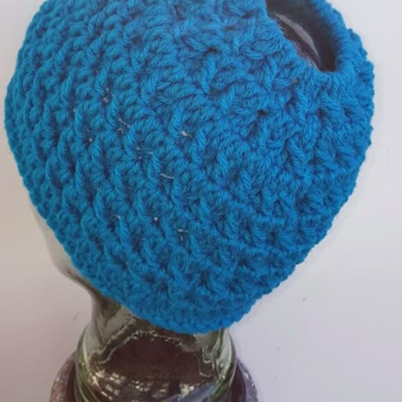 CROCHETED MESSY BUN HAT  Blue/Teal - Picture 2 of 3
